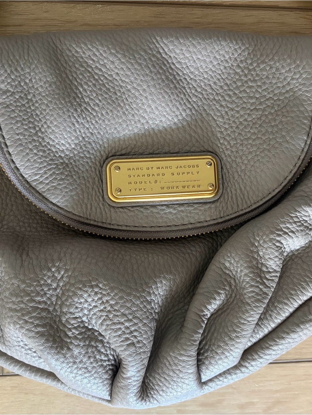 Marc Jacobs Pebbled Gray Leather Crossbody with Gold Hardware - Picture 2 of 4